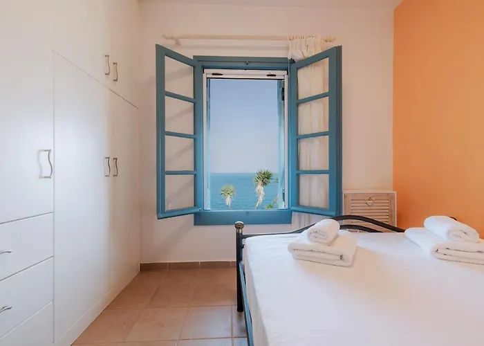 Xiro Retreat Nyaraló