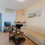 Xiro Retreat *