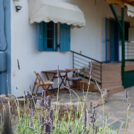 Xiro Retreat Holiday home