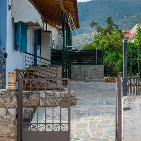 Xiro Retreat