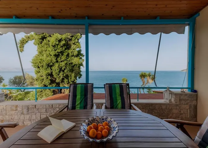 Xiro Retreat בית נופש