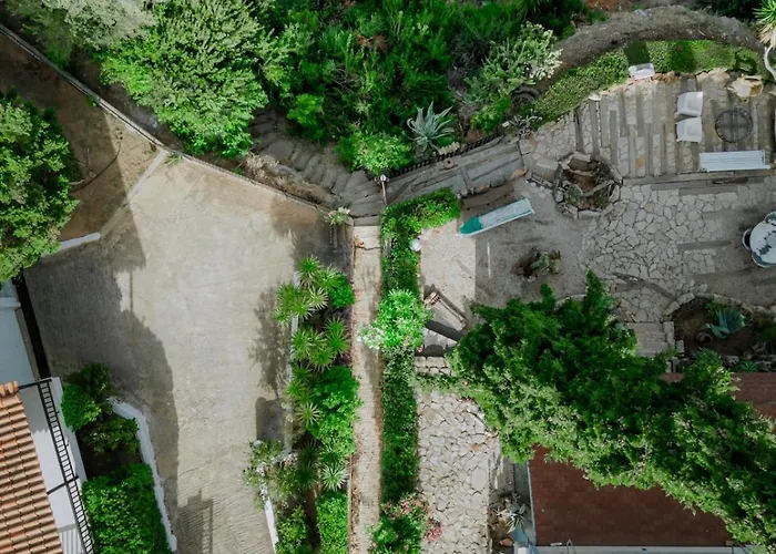 Xiro Retreat בית נופש קסירופיגאדו